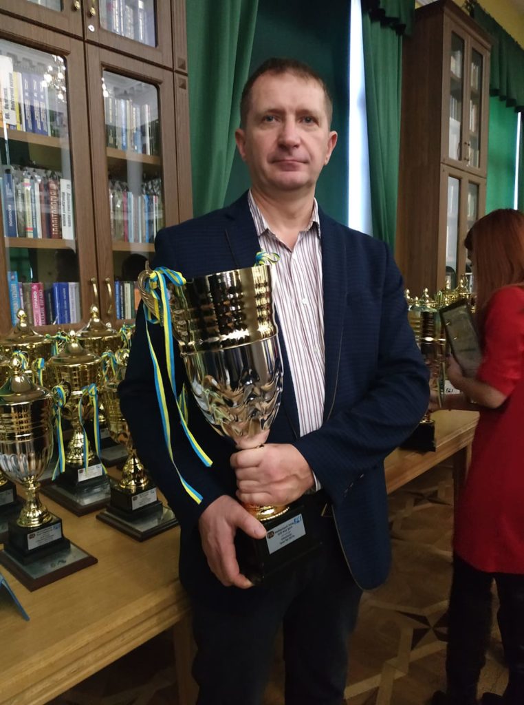 Володимир Кулинич на Урочистій церемонії нагородження переможців та призерів  Чемпіонатів, Кубків України та національних серій з автомобільного  спорту 2019 року.