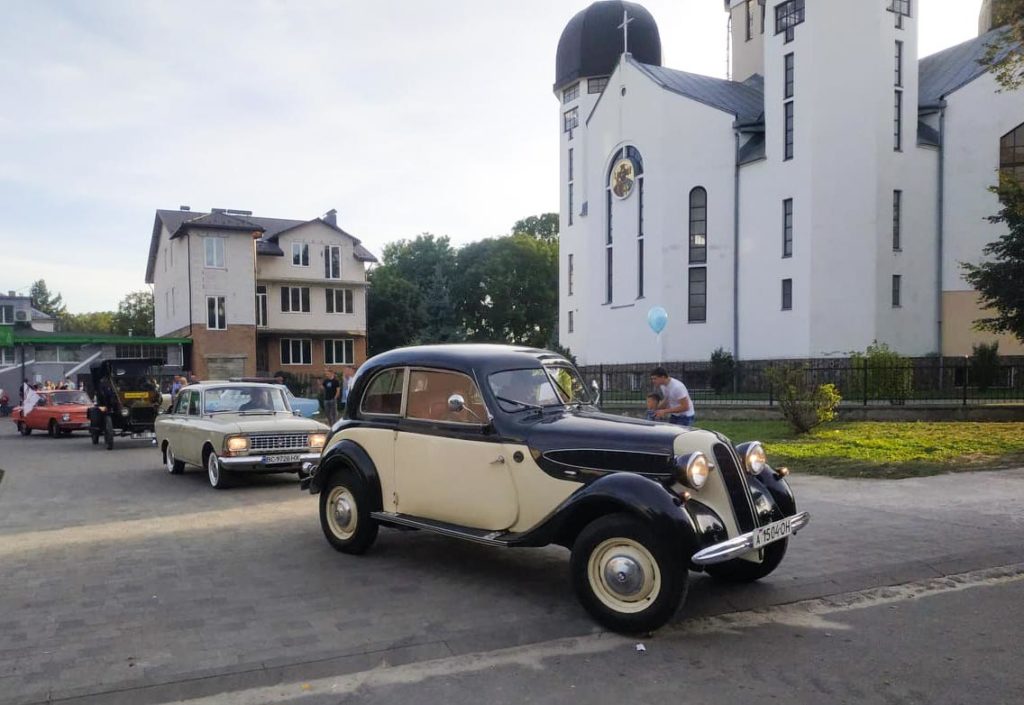 Члени клубу ЗАЗ Козак в Кам'янці-Бузькій