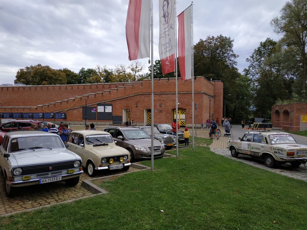 Зупинка в Кракові