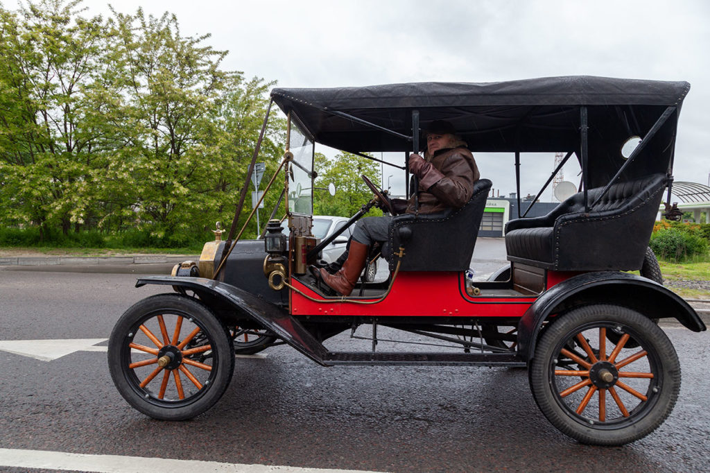 Учасники відкриття автомобільного сезону 2020 року клубу ЗАЗ Козак