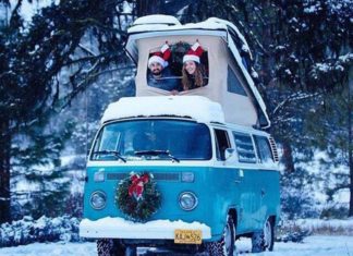 З Новим Роком та Різдвом Христовим!