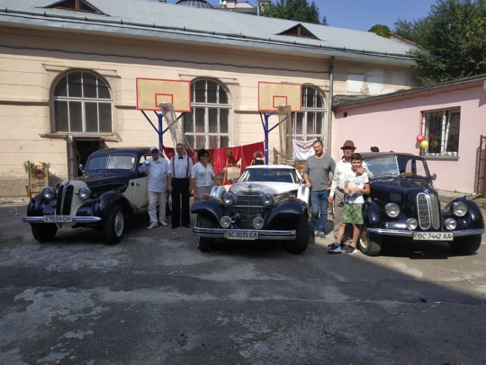 школа східних мов та східних бойових мистецтв “Будокан”